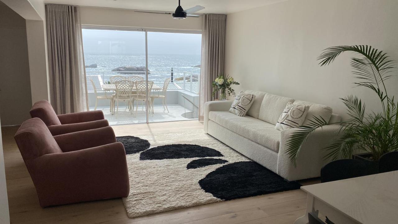 SPLASH Boutique Guesthouse Le Cap Extérieur photo