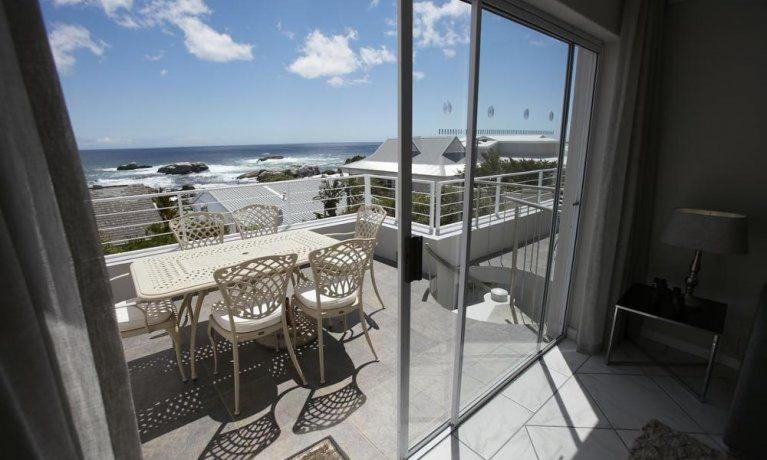 SPLASH Boutique Guesthouse Le Cap Extérieur photo