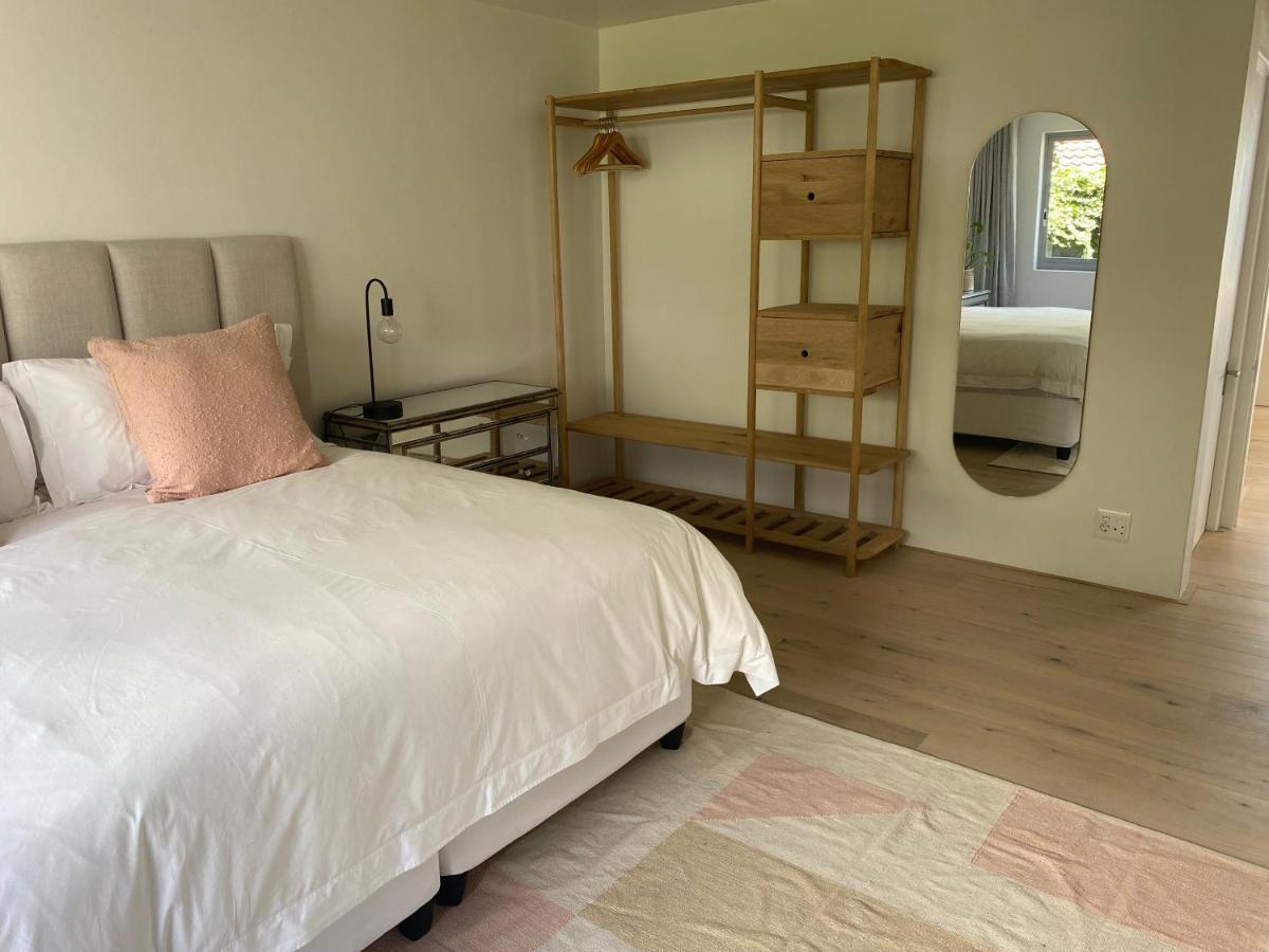 SPLASH Boutique Guesthouse Le Cap Extérieur photo