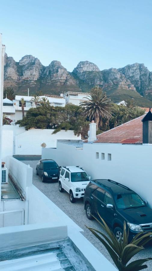 SPLASH Boutique Guesthouse Le Cap Extérieur photo